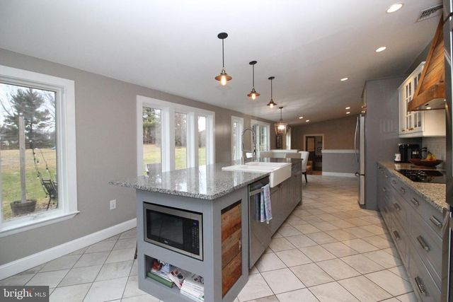 335 FREED RD, Harleysville, PA 19438