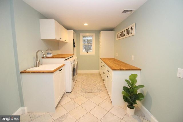 335 FREED RD, Harleysville, PA 19438