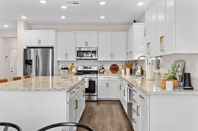 5665 Seedling Way, Marysville, CA 95901