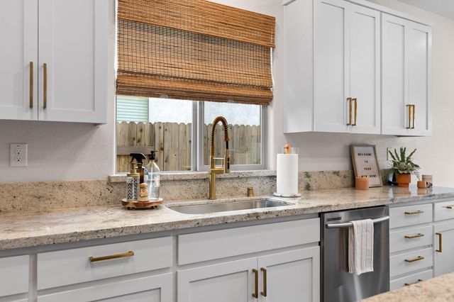 5665 Seedling Way, Marysville, CA 95901