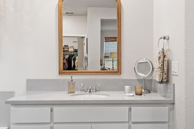 5665 Seedling Way, Marysville, CA 95901