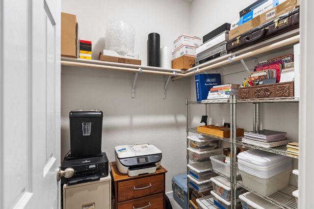 5665 Seedling Way, Marysville, CA 95901