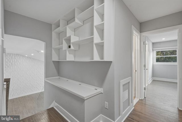 323 PARRY RD, Cinnaminson, NJ 08077