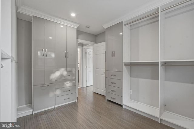 323 PARRY RD, Cinnaminson, NJ 08077