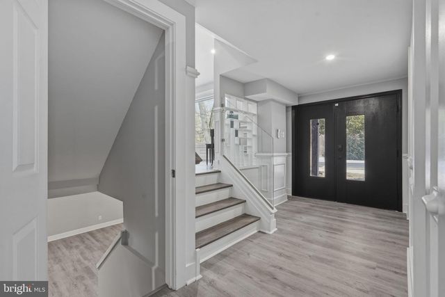 323 PARRY RD, Cinnaminson, NJ 08077