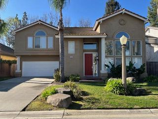 2549 E Jenny Avenue, Fresno, CA 93720