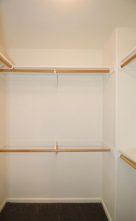 Image 26 of property listing at 2549 E Jenny Avenue, Fresno, CA 93720