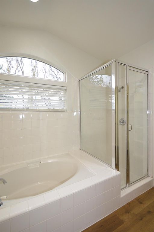 Image 36 of property listing at 2549 E Jenny Avenue, Fresno, CA 93720