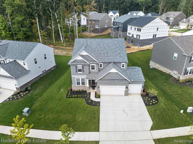 59564 Schuss Gully Drive, New Hudson, MI 48165