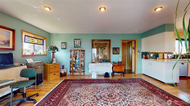 644 Dewberry Avenue E, Omak, WA 98841