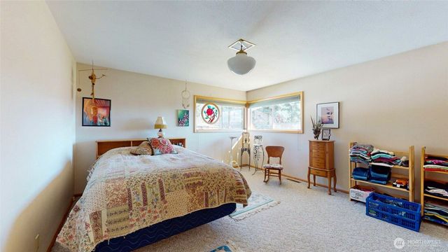 644 Dewberry Avenue E, Omak, WA 98841