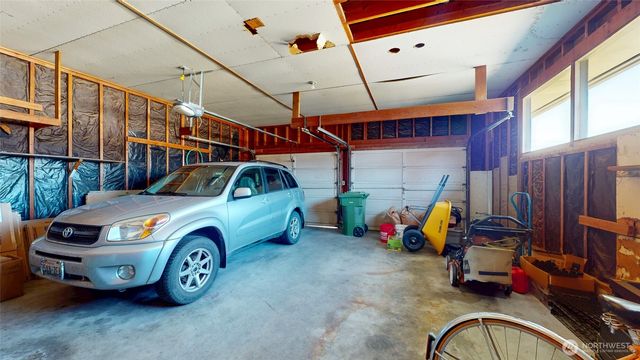 644 Dewberry Avenue E, Omak, WA 98841