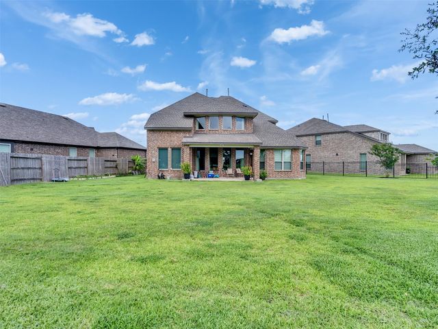 15603 Roscobie Park Drive, Humble, TX 77346