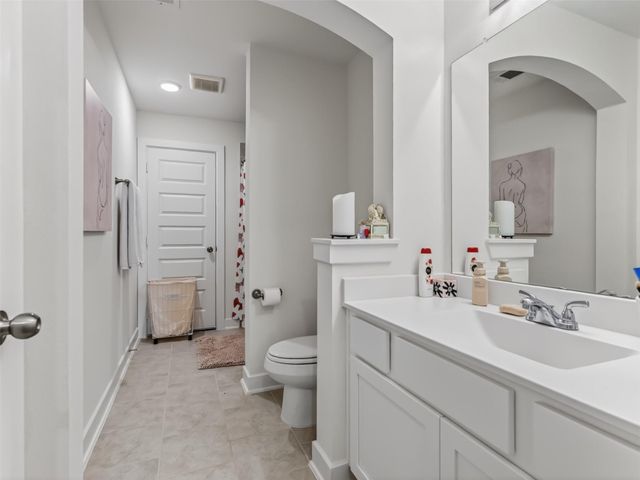 15603 Roscobie Park Drive, Humble, TX 77346