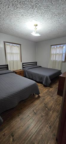 26328 County Road 322, Pittsburg, MO 65724