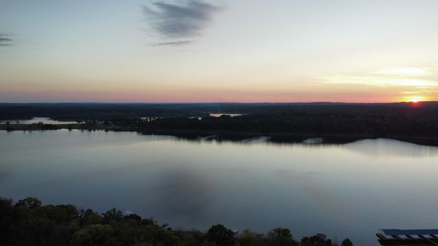 26328 County Road 322, Pittsburg, MO 65724