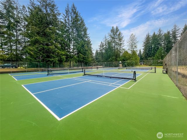 4840 N Lake Cushman Road, Hoodsport, WA 98548