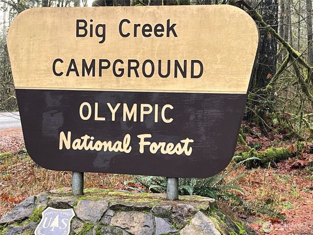 4840 N Lake Cushman Road, Hoodsport, WA 98548