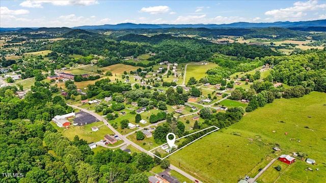 1712 Gray Station Sulphur Springs Road, Jonesborough, TN 37659
