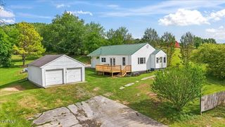 1712 Gray Station Sulphur Springs Road, Jonesborough, TN 37659