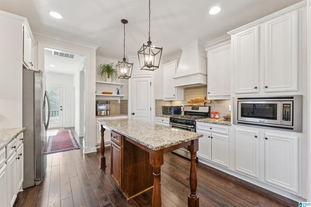 2982 KELHAM GROVE WAY, Birmingham, AL 35242