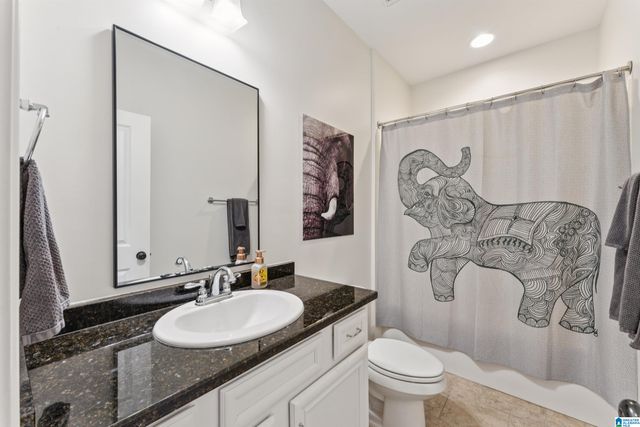 2982 KELHAM GROVE WAY, Birmingham, AL 35242