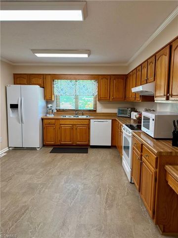 134 Old Mill Road C, High Point, NC 27265