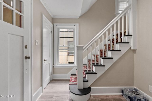 1123 Ardsley Road, Schenectady, NY 12308