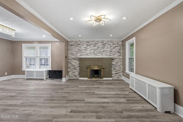 1123 Ardsley Road, Schenectady, NY 12308