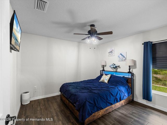 11051 Mirage Avenue, Weeki Wachee, FL 34614