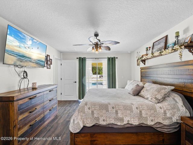 11051 Mirage Avenue, Weeki Wachee, FL 34614