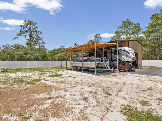 11051 Mirage Avenue, Weeki Wachee, FL 34614