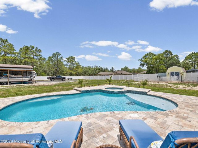 11051 Mirage Avenue, Weeki Wachee, FL 34614