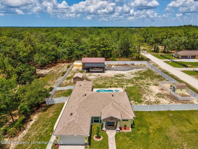 11051 Mirage Avenue, Weeki Wachee, FL 34614