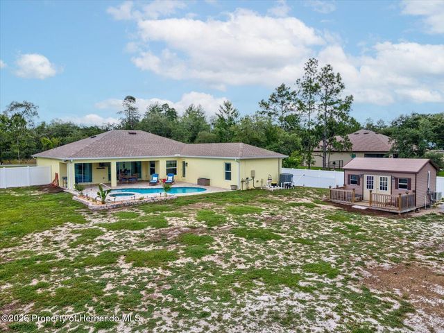 11051 Mirage Avenue, Weeki Wachee, FL 34614