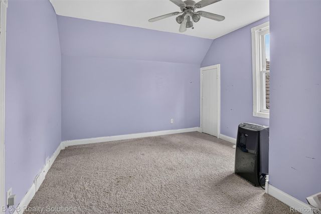 307 N Cherry Street, Flushing, MI 48433
