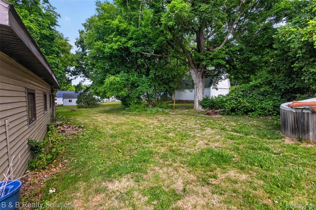 307 N Cherry Street, Flushing, MI 48433