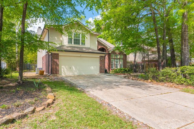 34 E Trillium Circle, The Woodlands, TX 77381