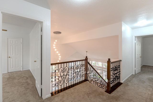 34 E Trillium Circle, The Woodlands, TX 77381