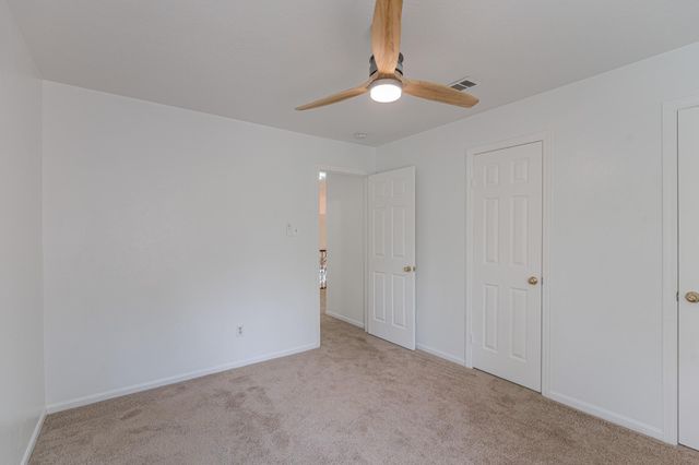 34 E Trillium Circle, The Woodlands, TX 77381