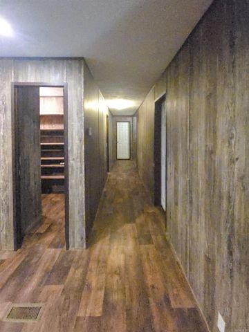 104 Cove Chapel Road, Springfield, AR 72157