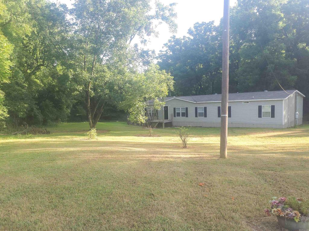 104 Cove Chapel Road, Springfield, AR 72157