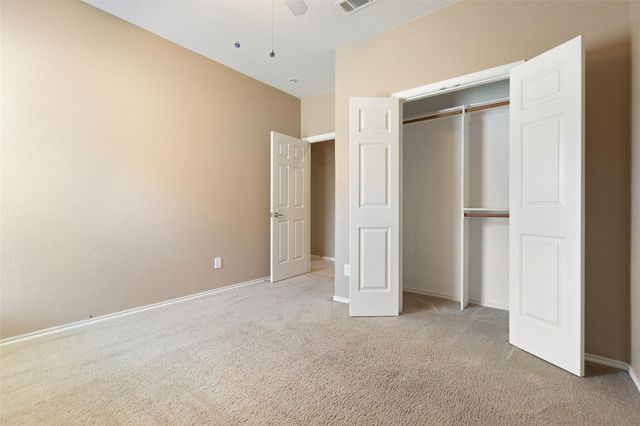 5739 Derek Way, Grand Prairie, TX 75052