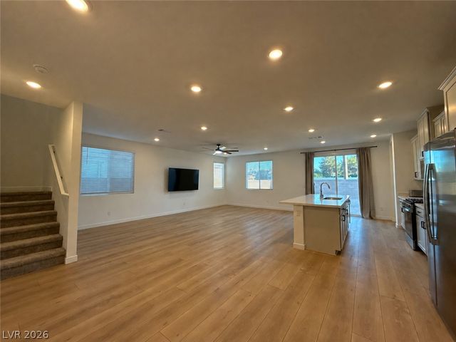 4185 Paragon Crest Court, Las Vegas, NV 89120