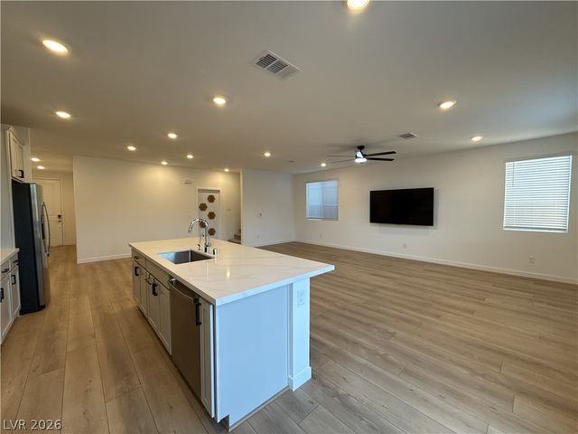 4185 Paragon Crest Court, Las Vegas, NV 89120