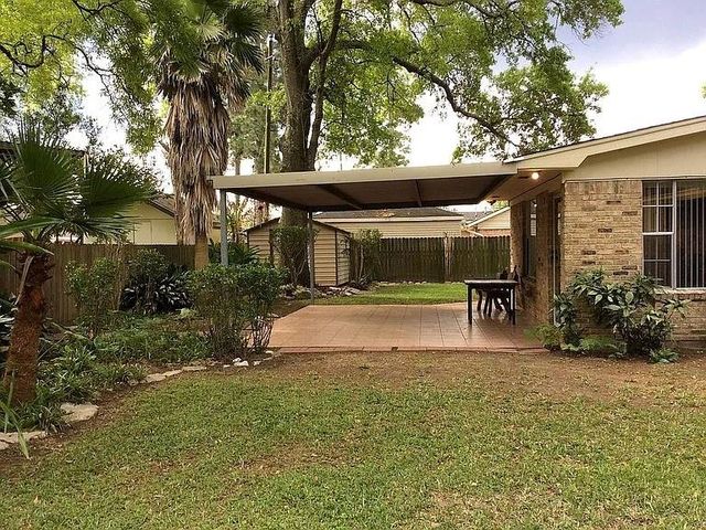 12738 Eastbrook Drive, Houston, TX 77013