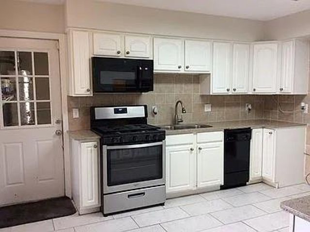 12738 Eastbrook Drive, Houston, TX 77013
