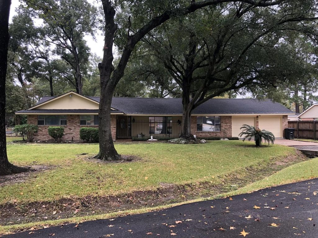 12738 Eastbrook Drive, Houston, TX 77013