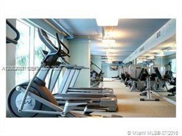 60 SW 13th St 3410, Miami, FL 33130
