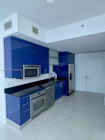 60 SW 13th St 3410, Miami, FL 33130